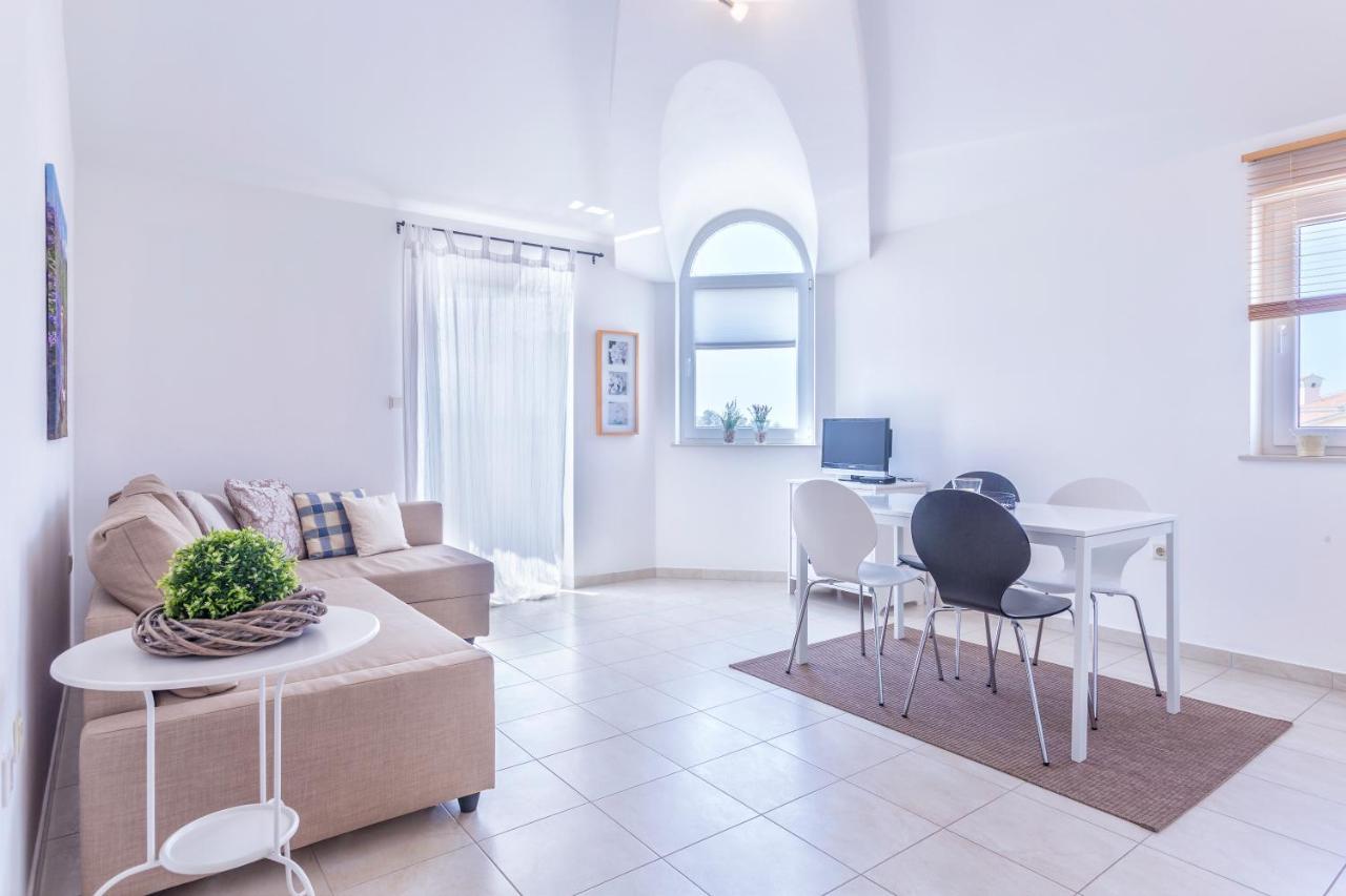 Pinia Apartamento Medulin Exterior foto